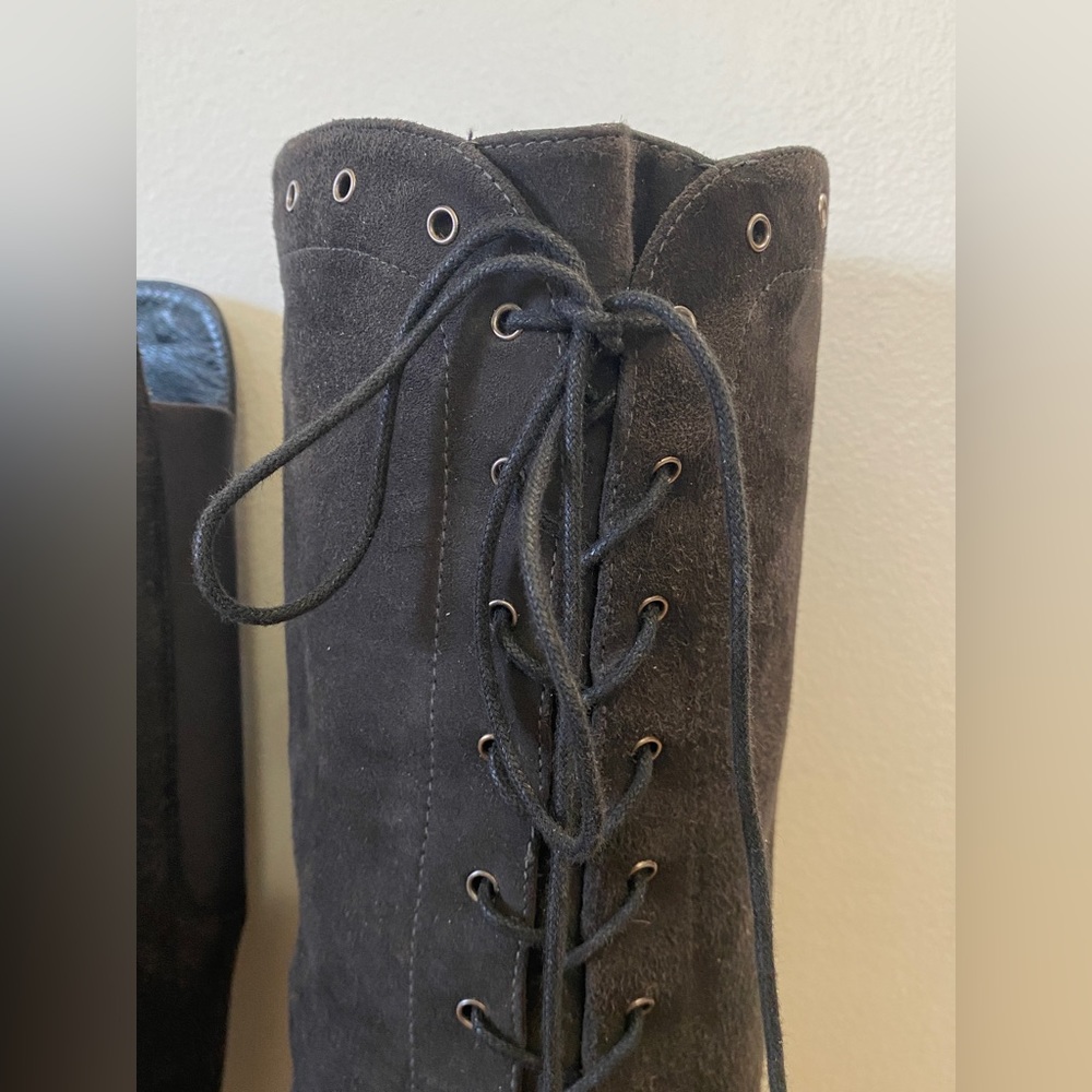 Like New! Stuart Weitzman Suede Knee High Lace Up Wedge Boots, Size 9 - Picture 10 of 16